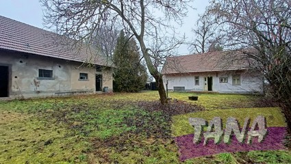 Prodej hospodářské usedlosti, využívané jako sezonní chalupa v obci Hrubý Jeseník, okr. Nymburk  - Fotka 21