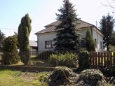 Prodej rodinného domu na krásném, klidném místě v obci Loučeň, okr. Nymburk.