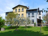 Část  bytového domu se zahradou v obci Borovnička